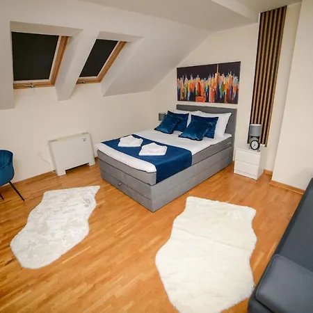 Apartman Mini Riverlux *