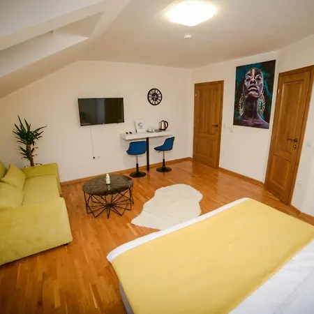 Apartman Mini Riverlux *